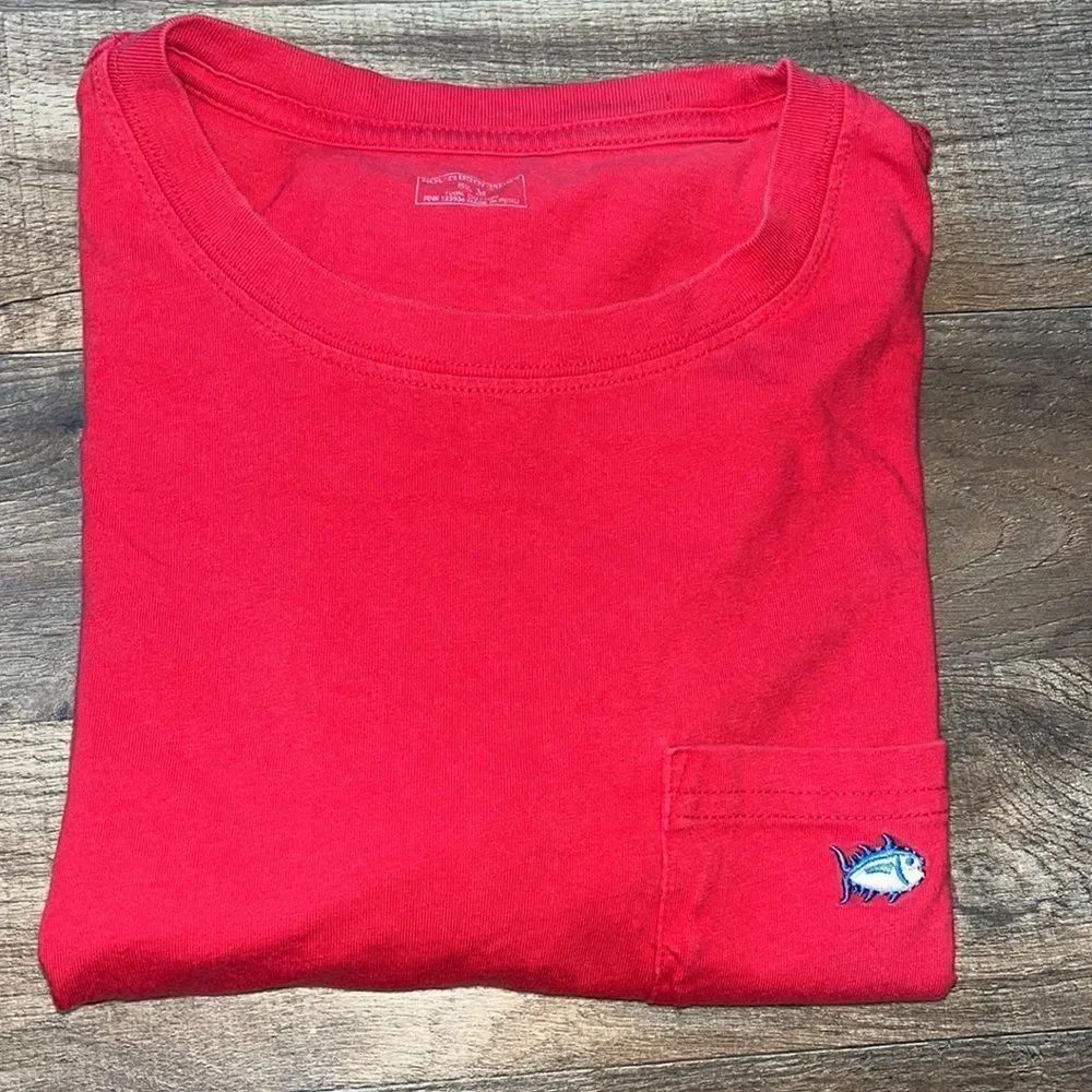Southern tide short sleeve pocket tee size medium
